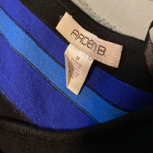 Arden B Medium Dress - Picture 4 of 4